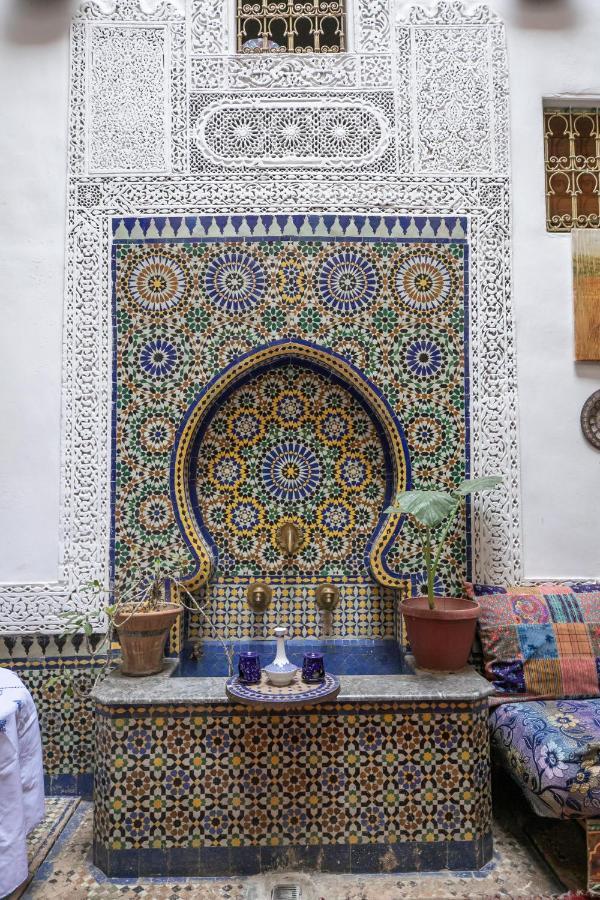 Dar Fez Arabic Hotel Exterior photo